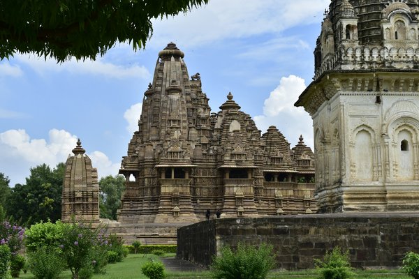 Comment organiser une visite des temples hindous en Inde?
